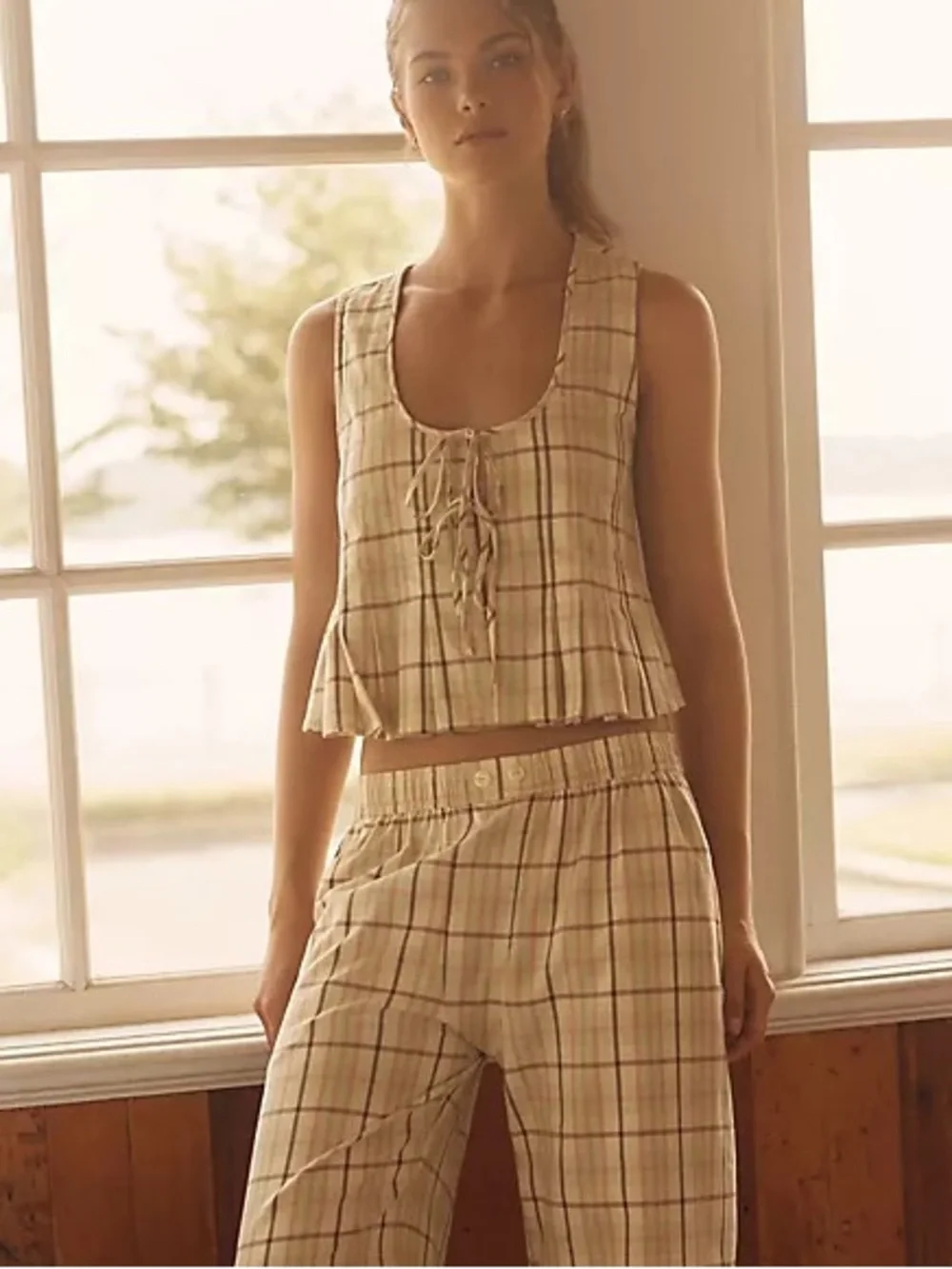 Anthropologie Plaid Tie-Front Sleeveless Camisole - Beige Plaid - Picture 2 of 9